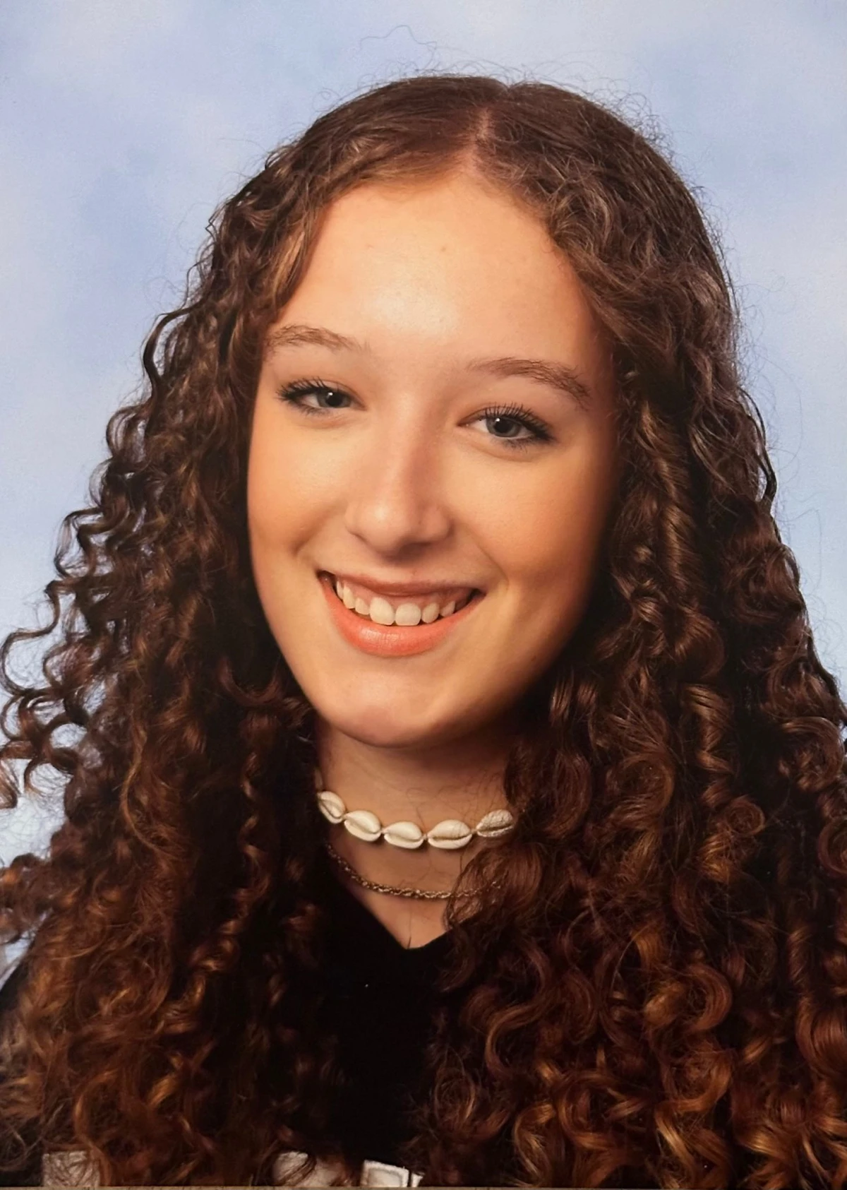 Bij Devi Hairfashion verwelkomen we je met een glimlach – en vrijdag is dat de glimlach van Hailey!